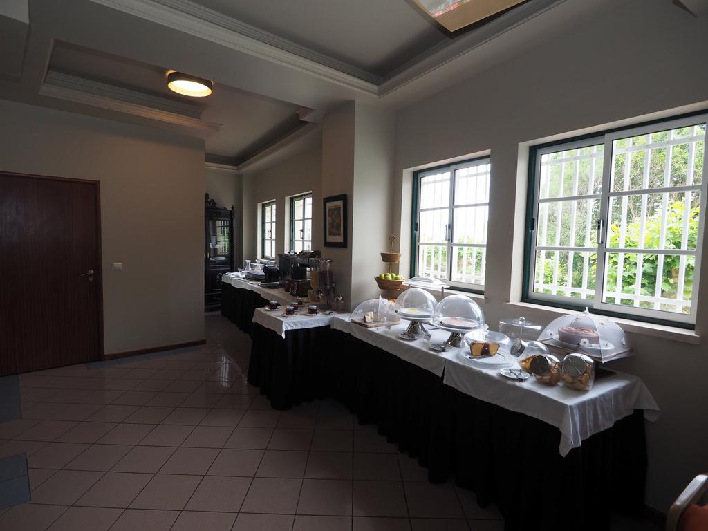 Residencial Imperial Hotel Luso  Buitenkant foto