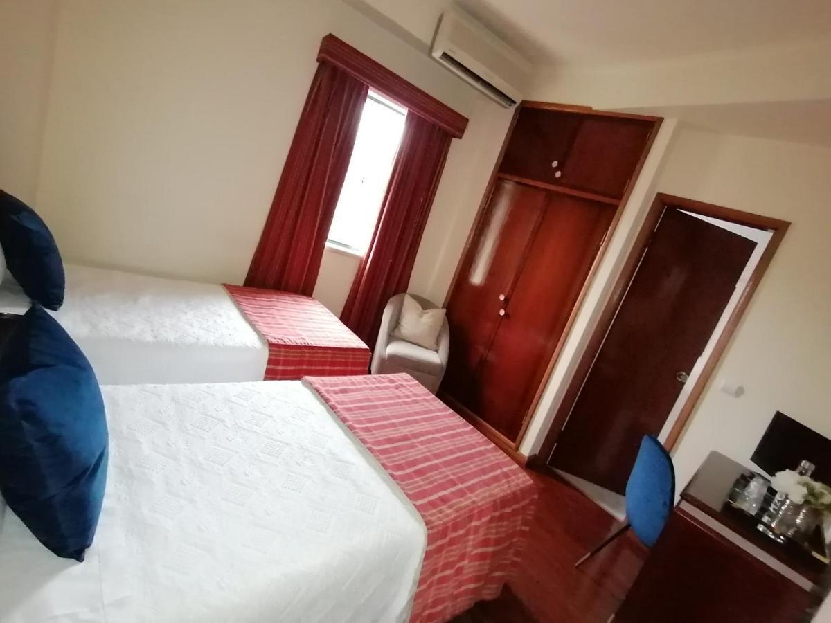 Residencial Imperial Hotel Luso  Buitenkant foto