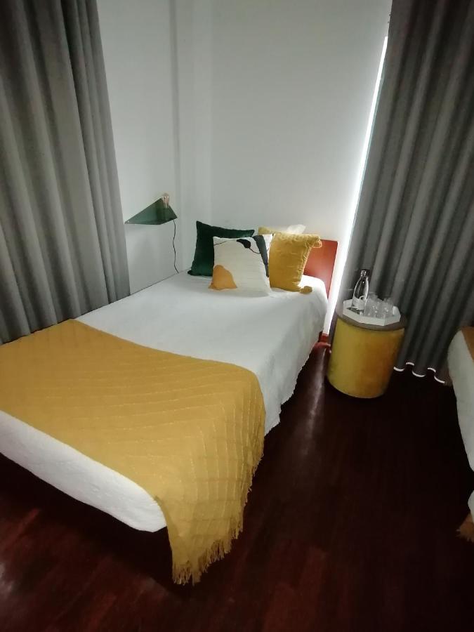 Residencial Imperial Hotel Luso  Buitenkant foto